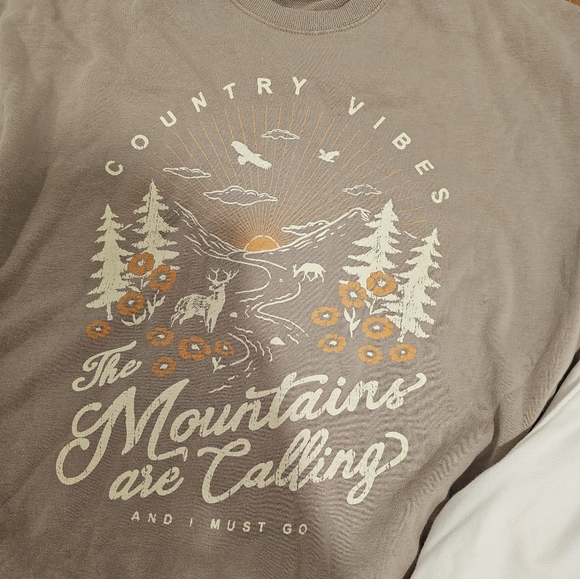 Country girl sweatshirts - Picture 3 of 4